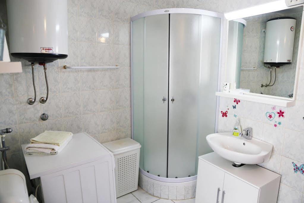 Apartment Pina Split Bagian luar foto